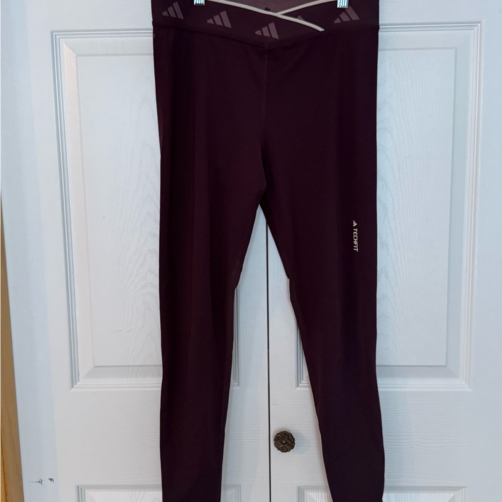 Adidas Techfit Leggings Tights Workout clothes Size Medium